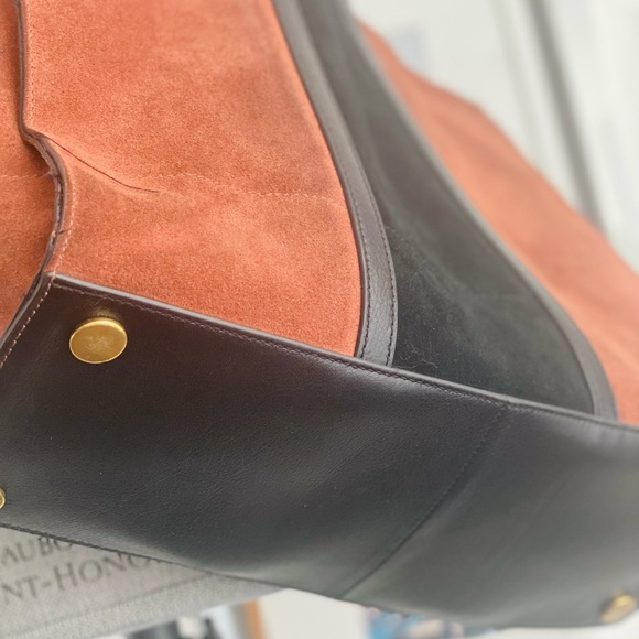 suede bag great condition - Picture 7 of 7